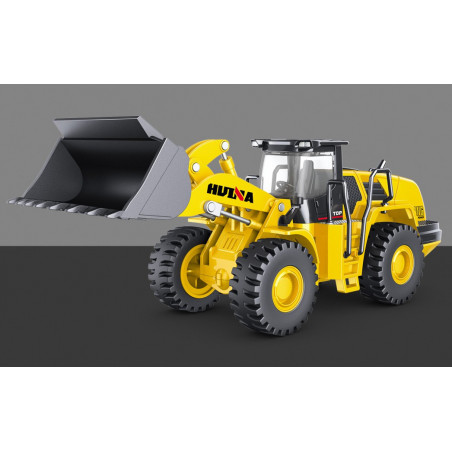 METALOWY MODEL SPYCHACZ W SKALI 1:50 HUINA