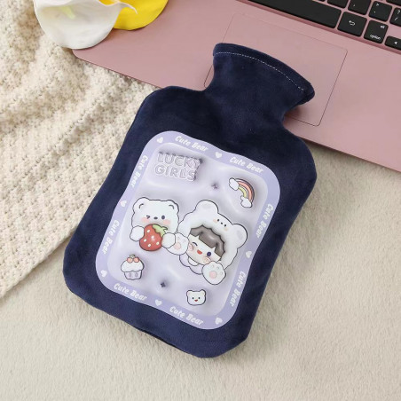 TERMOFOR DLA DZIECI LUCKY GIRL W POKROWCU PLUSZOWY MIŚ W SWETERKU 1L