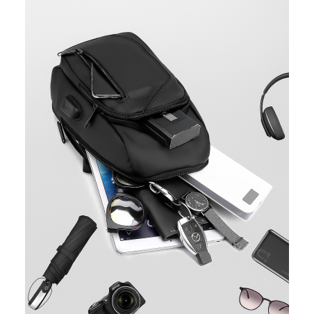 PLECAK NA RAMIĘ NERKA CZARNA SASZETKA WODOODPORNA WTYK USB NA POWERBANK